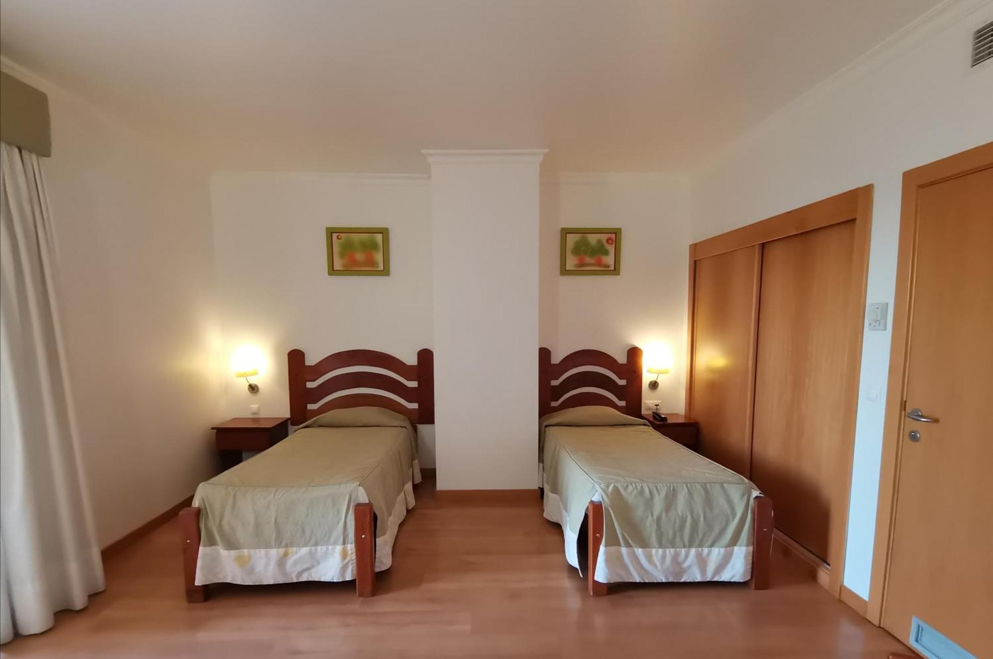 Hotel Quinta Dos Cedros Celorico Da Beira Buitenkant foto