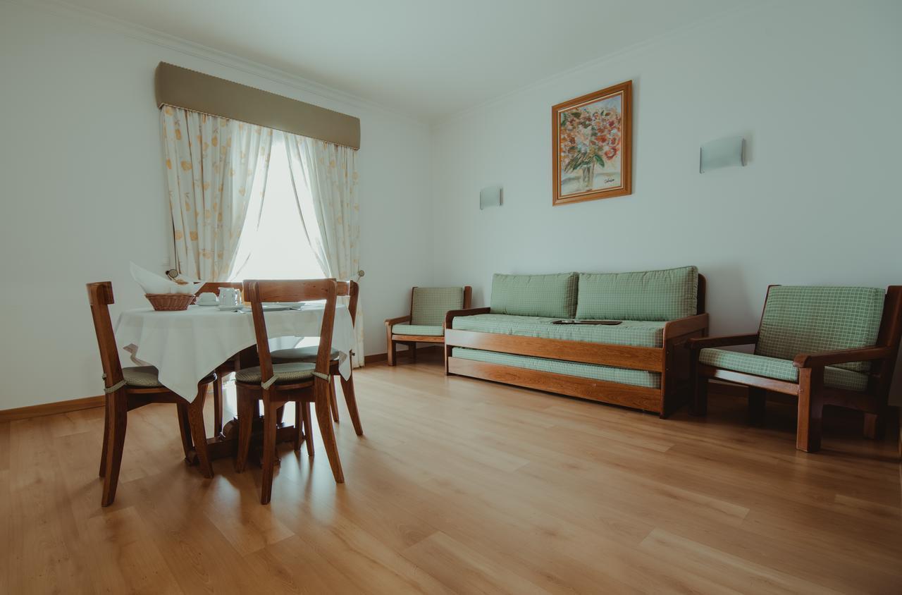 Hotel Quinta Dos Cedros Celorico Da Beira Buitenkant foto